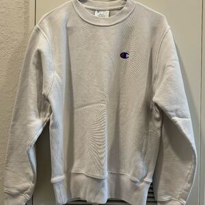 White Champion Crewneck Top